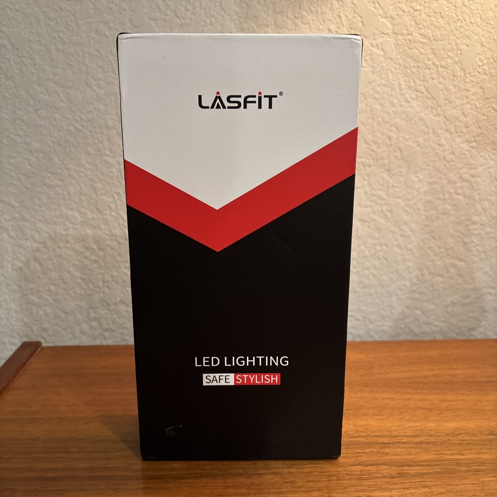 LASFIT LA1105 6000LM HIGH BEAM AND LOW BEAM LED BULB SET BRAND NEW!