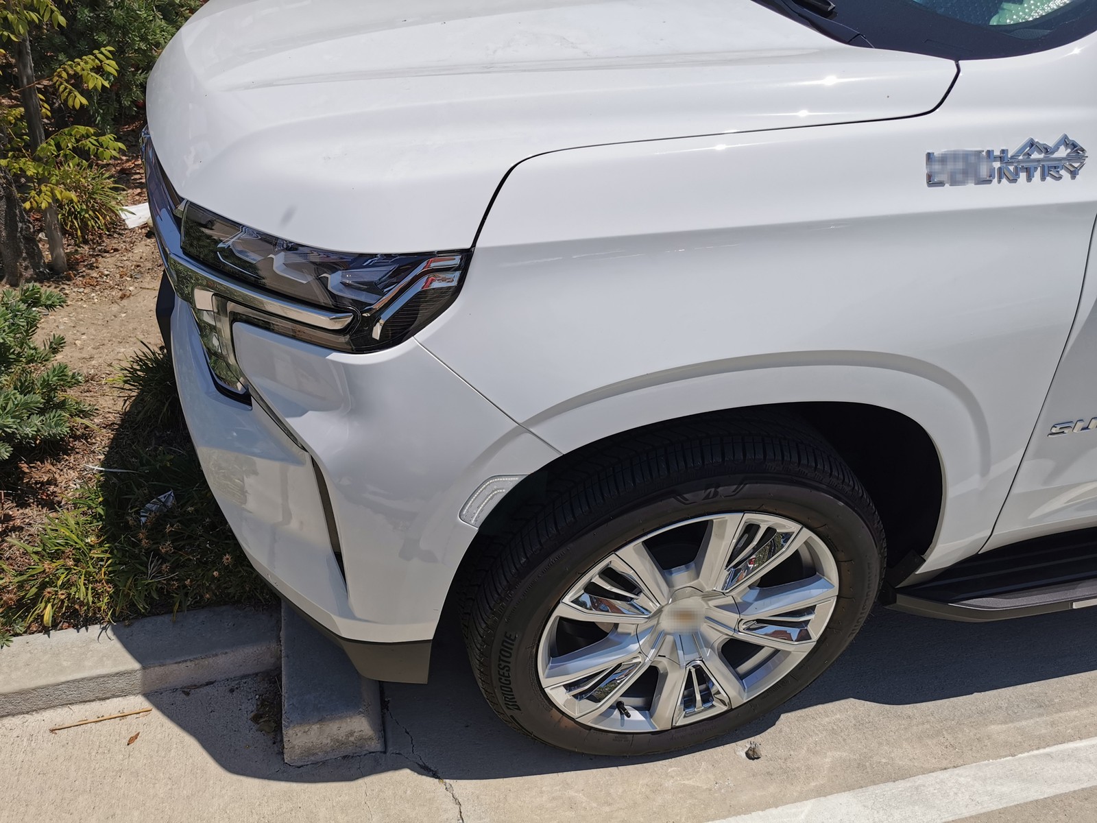 Clear Lens White Double-Stripe LED Side Markers For21-23 Suburban/Yukon/Escalade