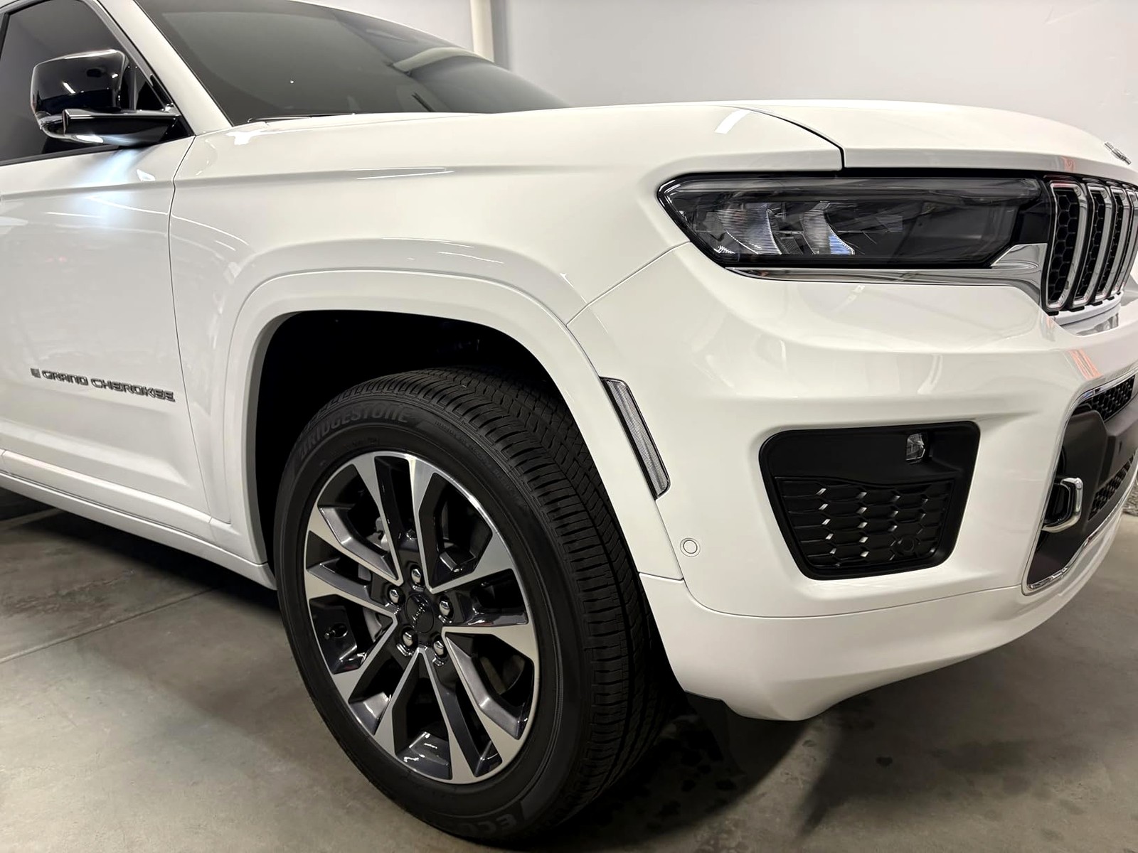 Clear Lens White Full LED Front Bumper Side Marker Lights For 21+ Grand Cherokee