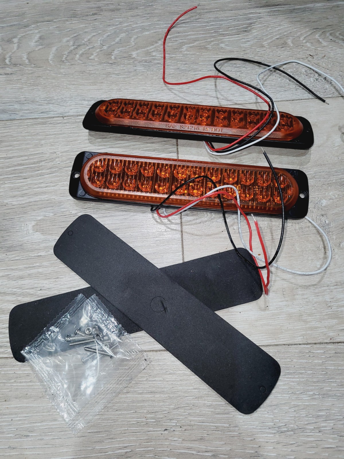 2 Aluminum Housing Amber LED Trailer Turn Signal 7.5 Inch, DOT Compliant