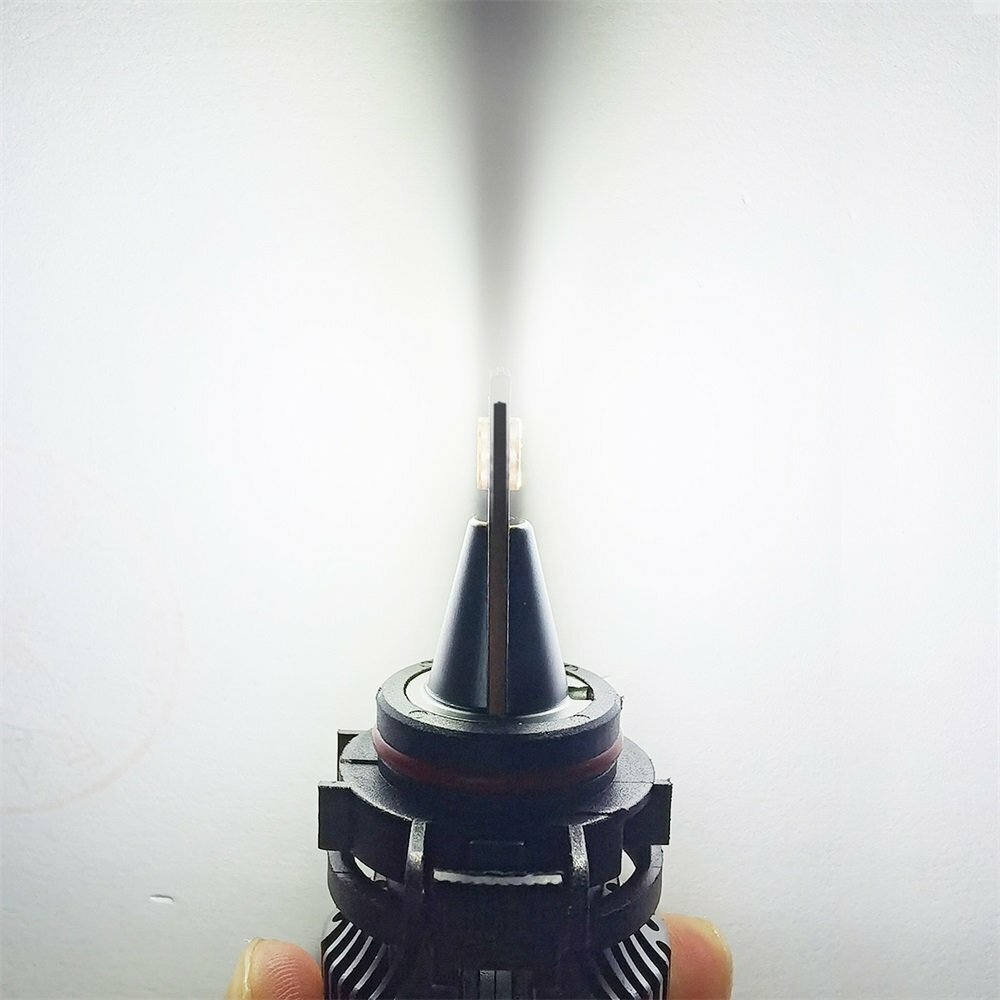 AUXITO 5202 H16 LED Fog Light Bulbs Conversion Kit Super Bright 6500K 4000LM 28W
