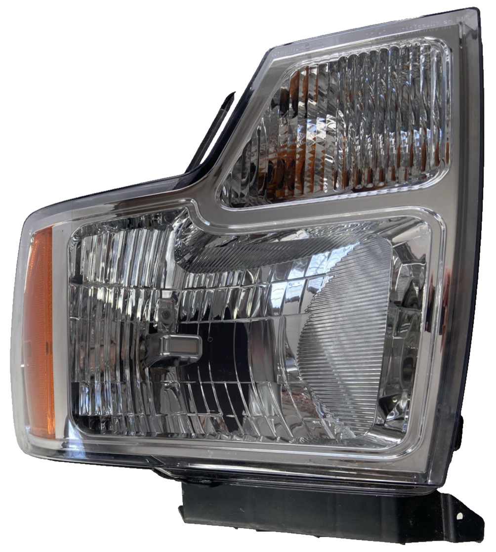 Scratched Left Headlight Assembly For 2009-2014 F150, TYC-20-9076-90-9