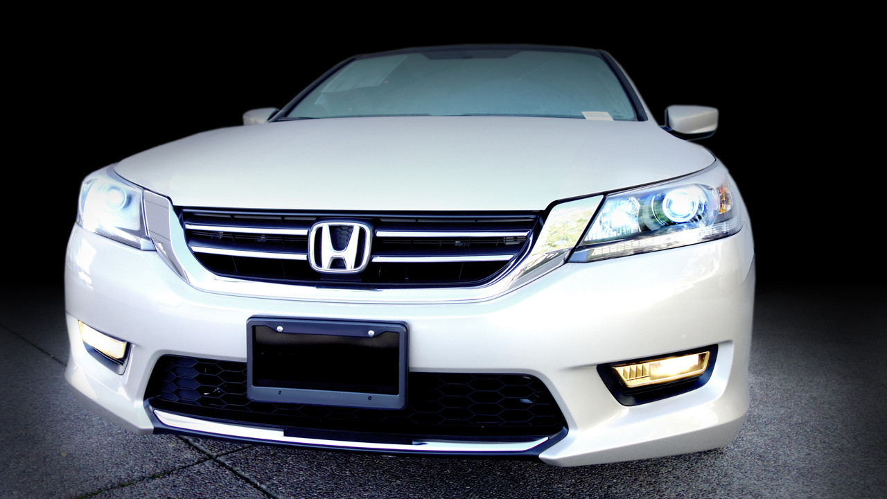 Xentec Premier 55 Watts 9005 HB3 8000K Iceberg Blue HID Xenon Kit High Beam