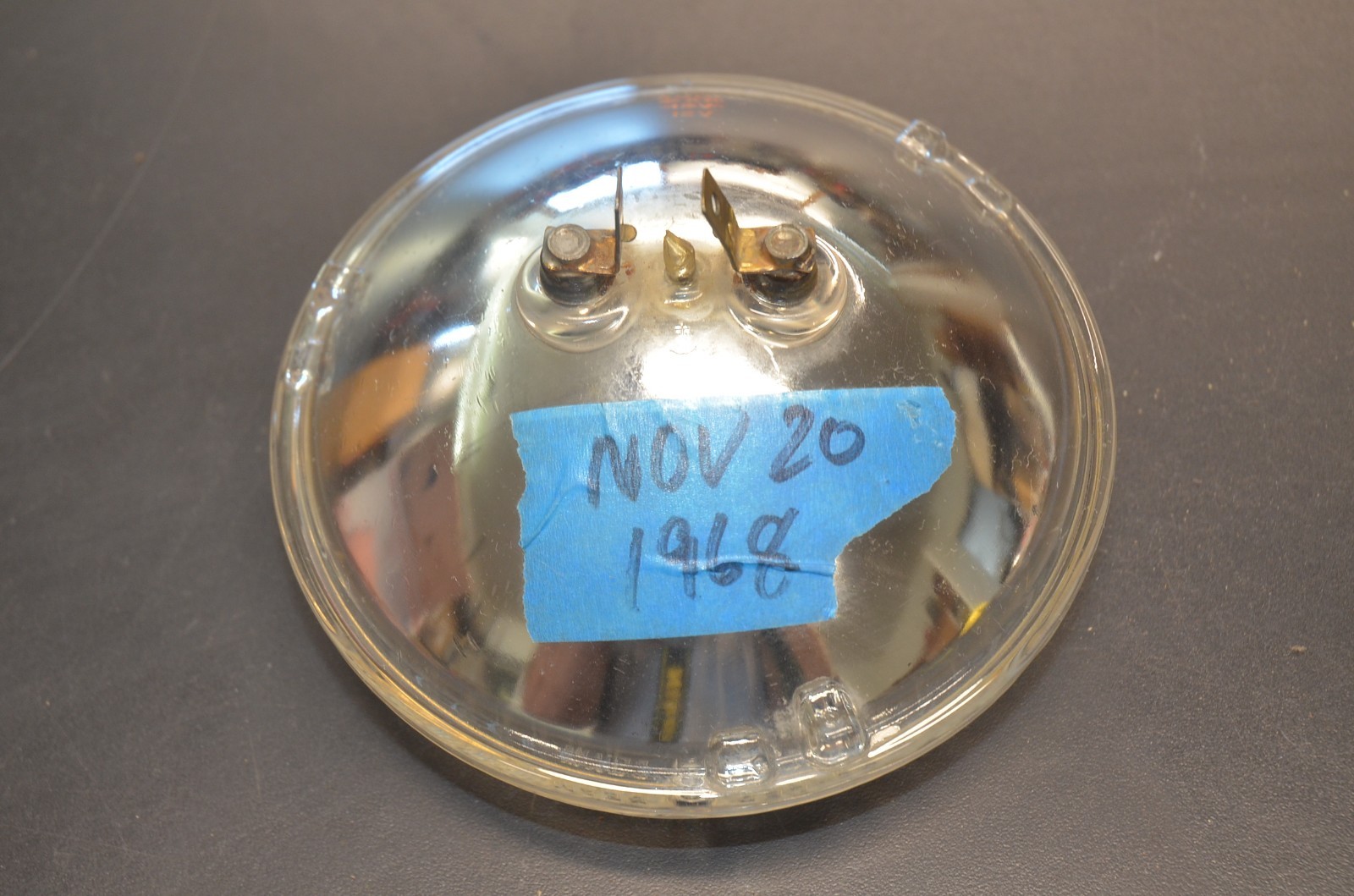OEM GM Guide T-3 High-Beam Headlight Bulb #4001 Date Code 12 8 20