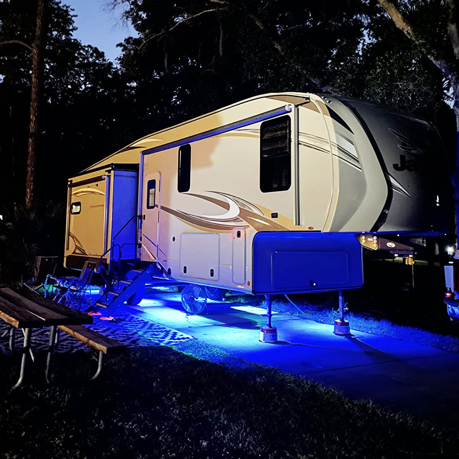 MICTUNING C2 Curved RGBW LED Rock Lights – 16 Pods Multicolor Neon LED Light Kit