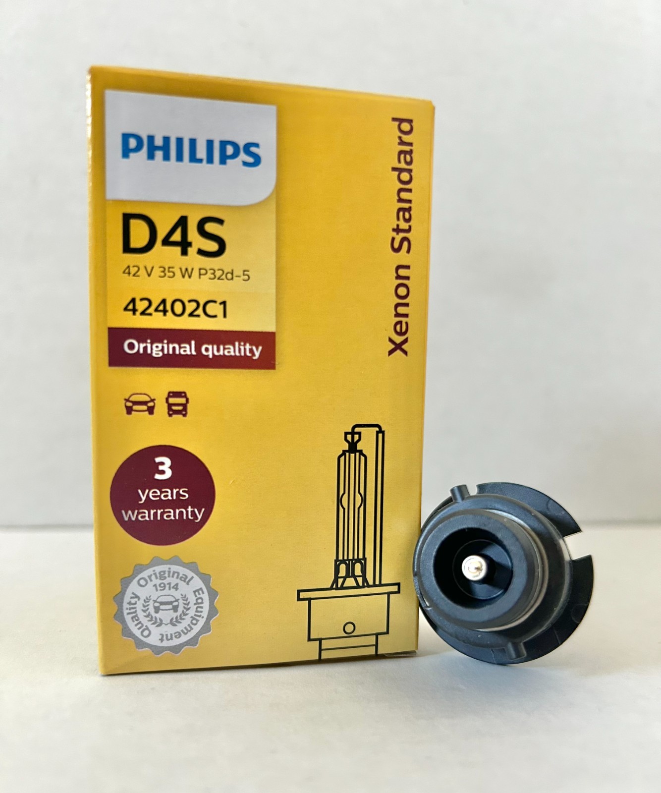 New OEM Philips 42402 D4S HID Xenon Headlight Bulb 4300K Made in Germany
