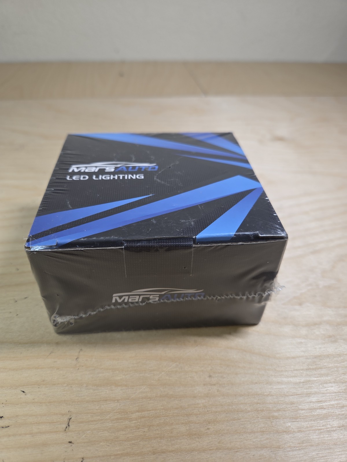 Mars auto LED Lighting M1S 9005/HB3 H11 Brand New Sealed Box Pack Of 2