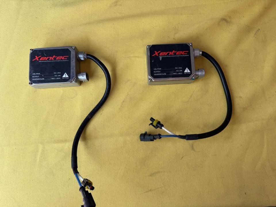 Xentec 55W HID Xenon Ballasts Pair 9V-16V Digital Conversion Kit Headlights
