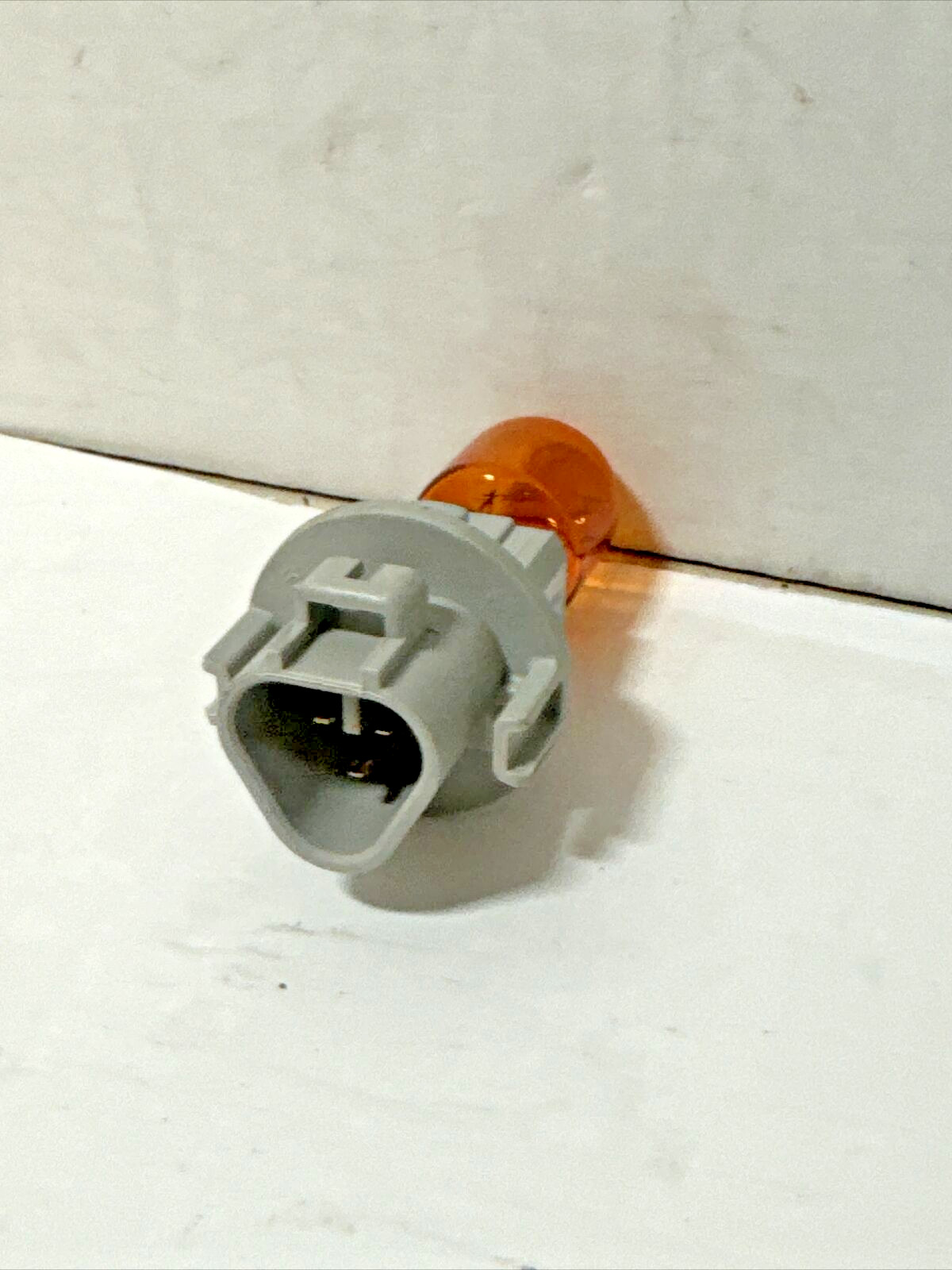 Nissan Murano 2015-2018 Headlight Turn Signal Bulb and Socket OEM 26243-9B91A