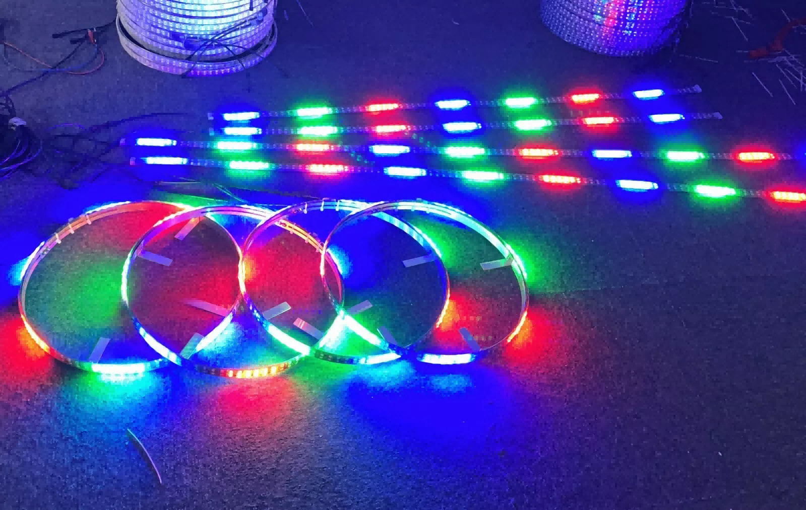 IP68 Waterproof 15.5″ Chasing LED Wheel Lights Underglow Kit 12V DC