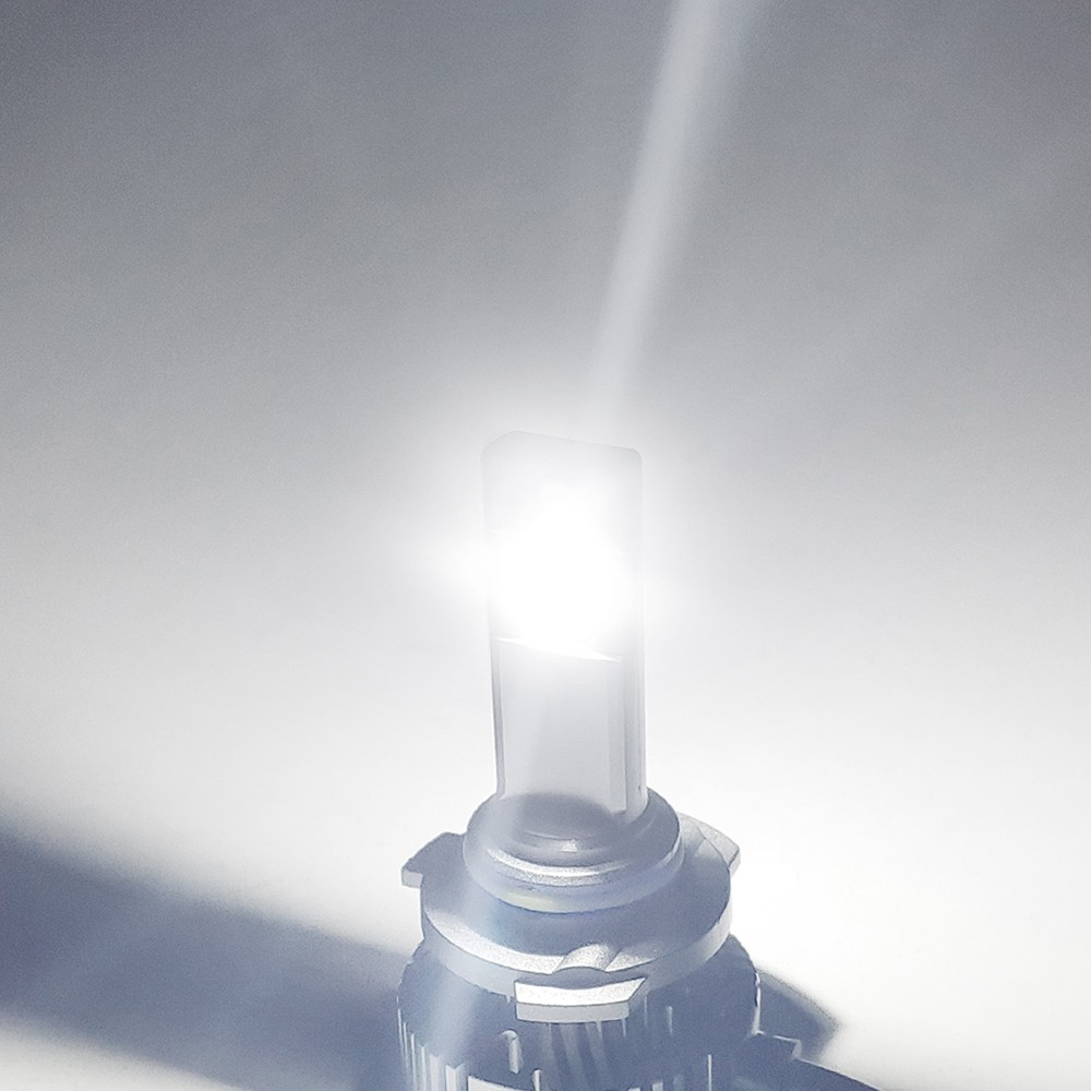 AUXITO 9005 HB3 LED Headlight Bulb High Low Beam 20000LM Super Bright White Y19