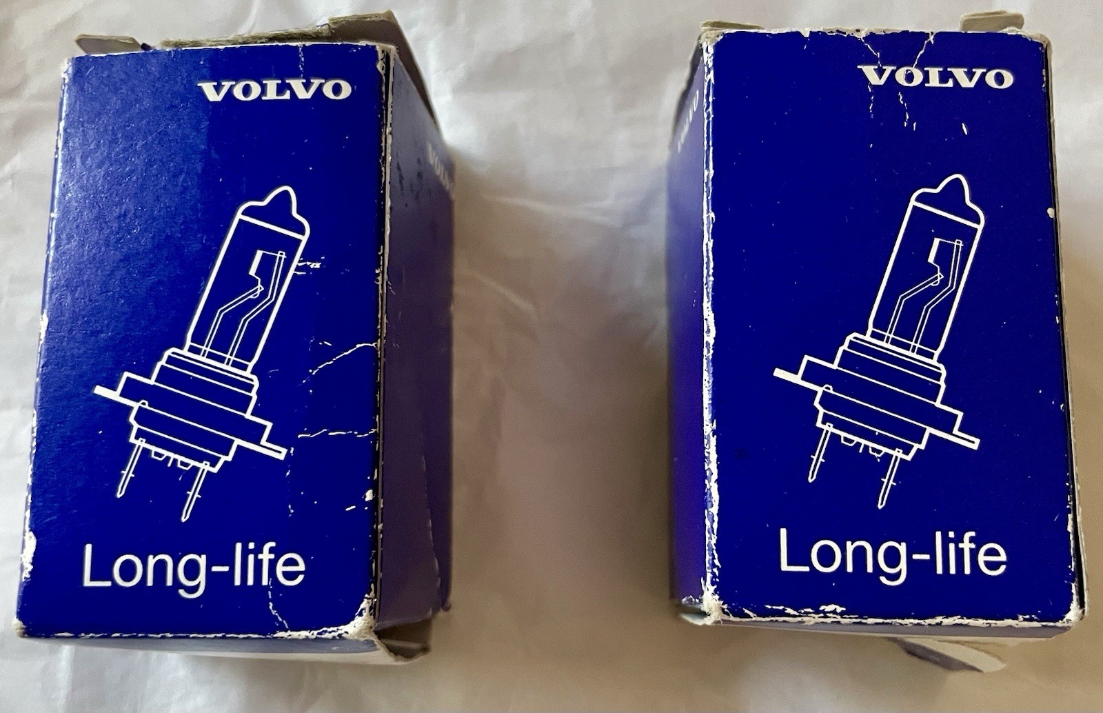 Volvo OEM Genuine Factory H7 Bulbs 989829 Lot Of Two Open Box Made In Germany