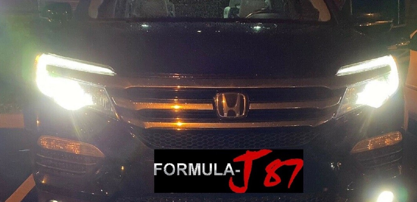 HID Xenon D3S Two Bulbs Head Light 4300K Stock Bi-Xenon Replace Lamp Low Beam