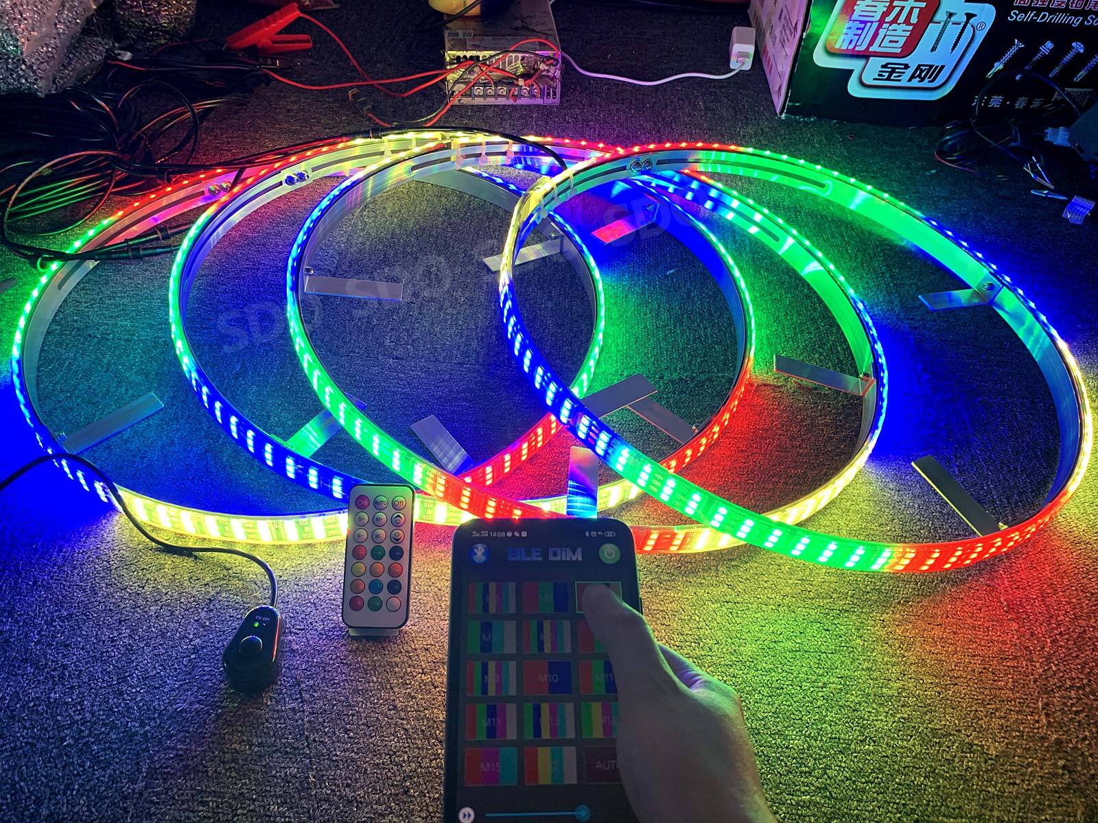15.5“ / 17.5“ RGB & Color Chasing Quad Row LED Wheel Lights Bluetooth+Remote