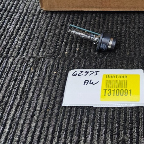 (QTY 2) PHILIPS D4S 42402 HID Replacement Bulb Fits LEXUS GS300 GS350 RX LS460