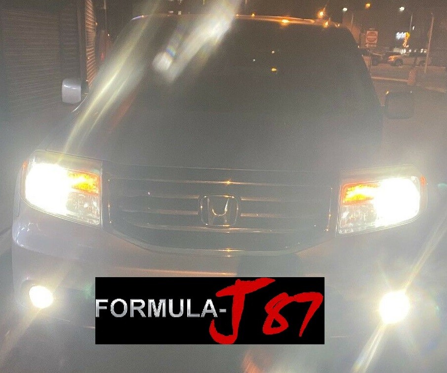 HID Xenon D3S Two Bulbs Head Light 4300K Stock Bi-Xenon Replace Lamp Low Beam