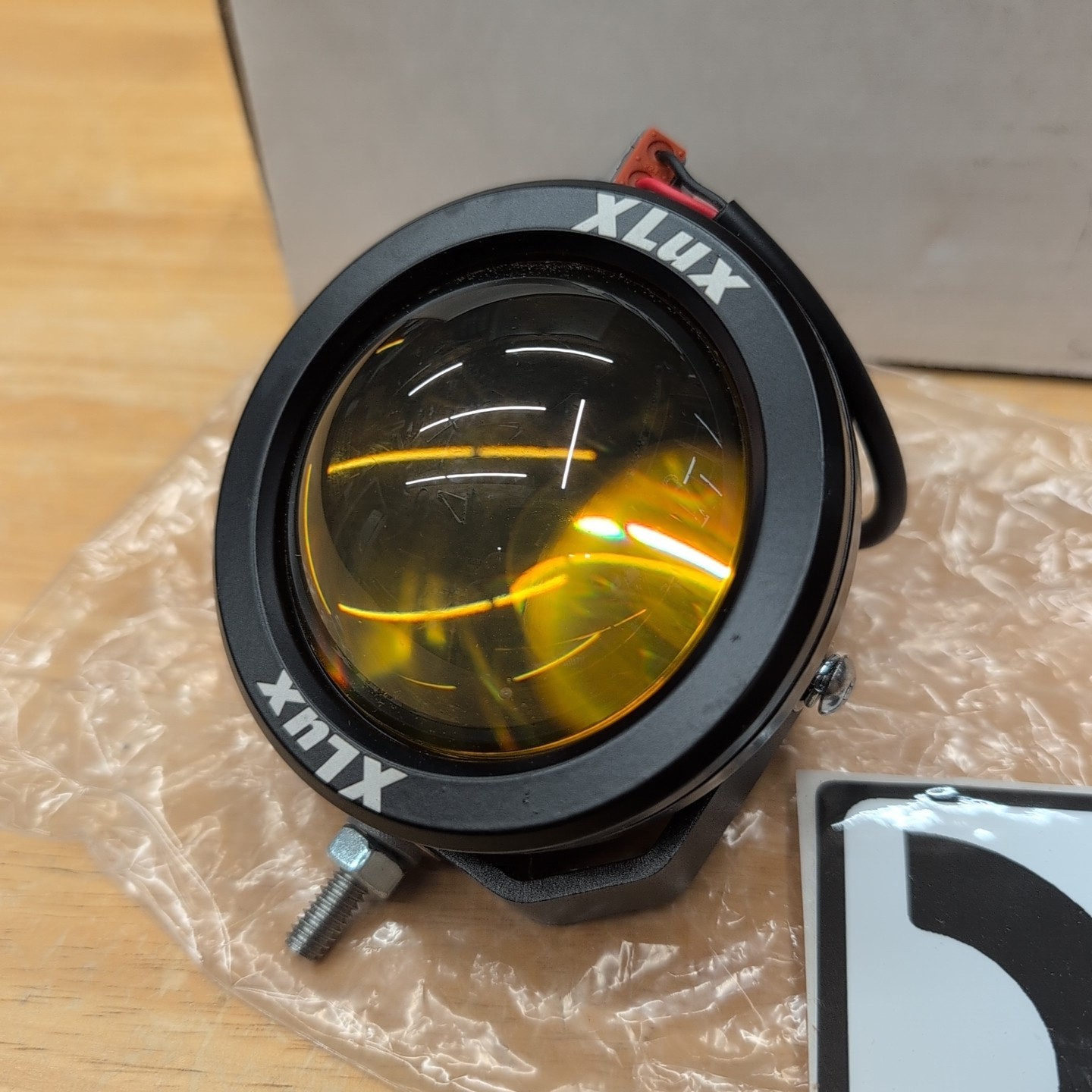 XLUX XL300 Series Amber Spot Pod LED Lights – Single- 10W – 1000lm – FREE SHIP