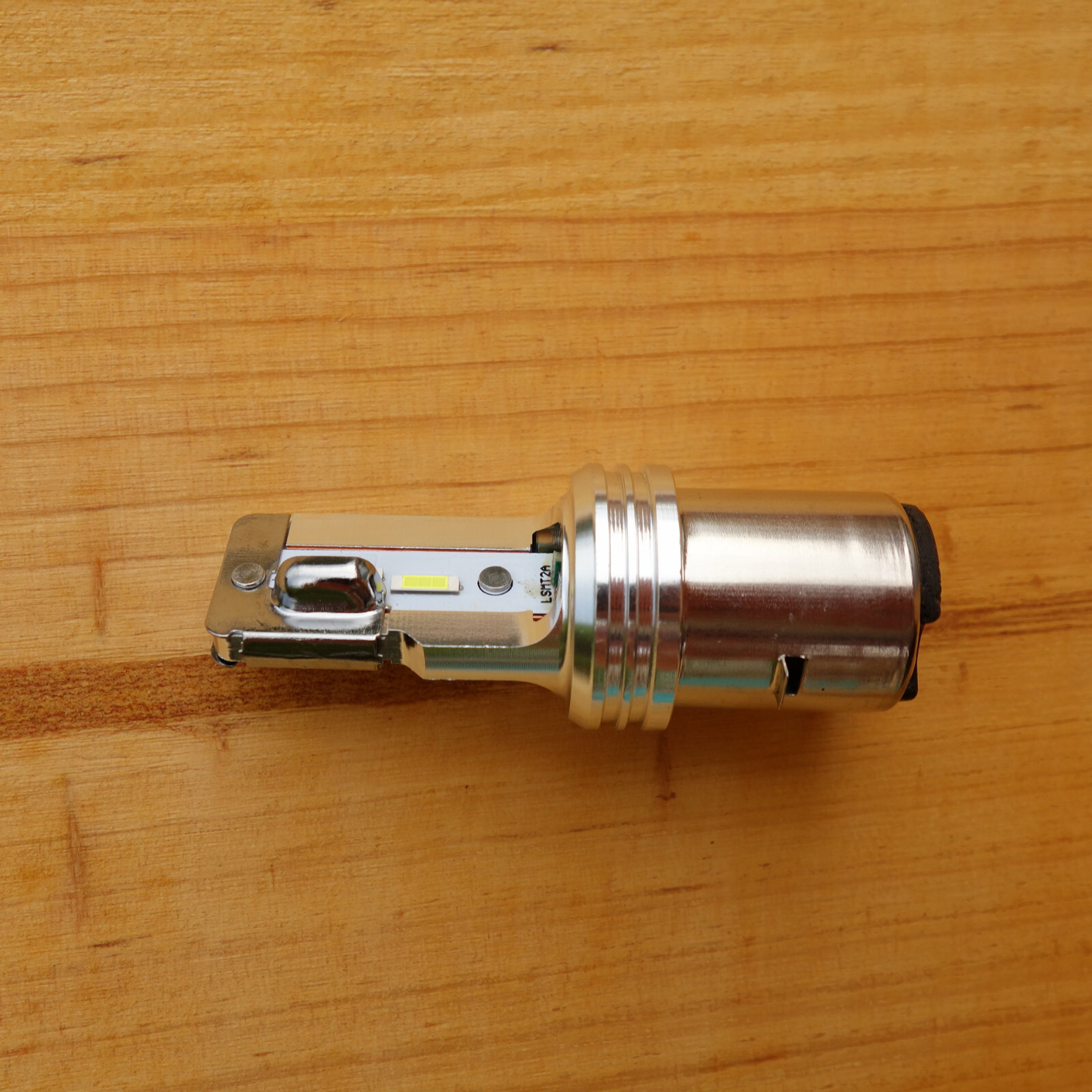 LED bulb 6 V 24/48 W BA 20D EVO – 3000K Warm ligth for cars/motorcycles