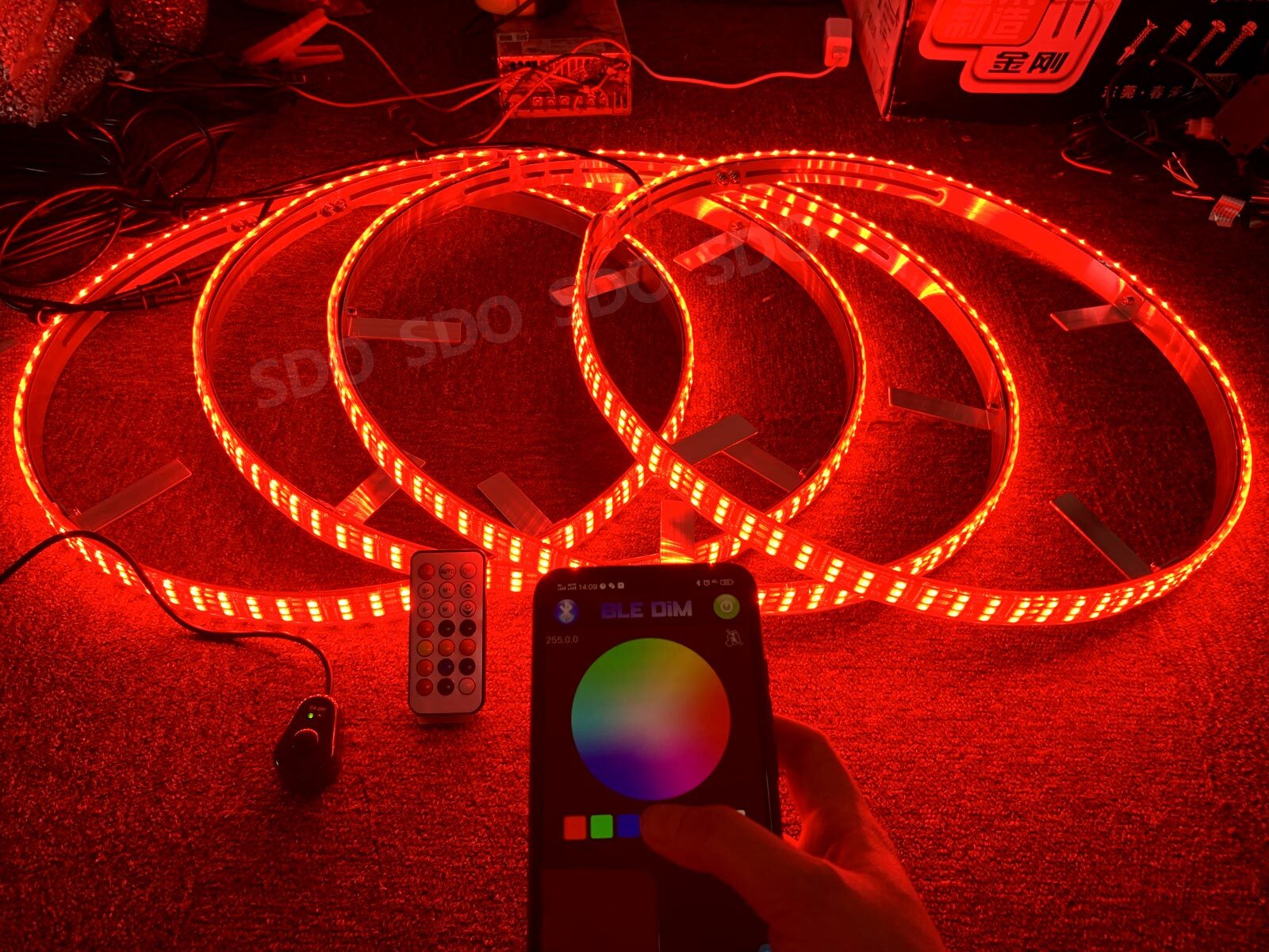 15.5“ / 17.5“ RGB & Color Chasing Quad Row LED Wheel Lights Bluetooth+Remote