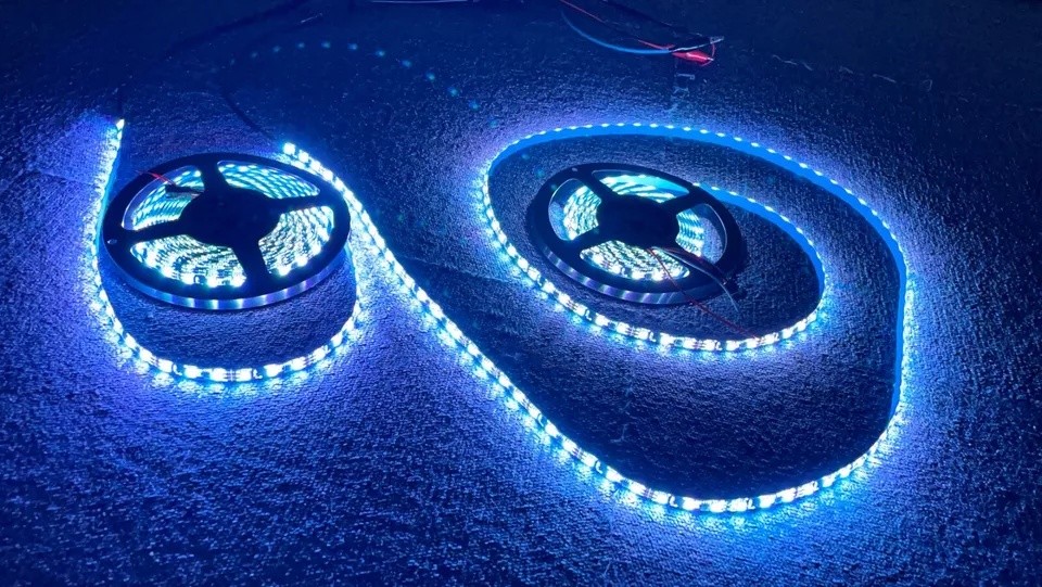 Full Tinted / Clear IP65 CHASING Dynamic Light Strips for Slingshot Motorcycle
