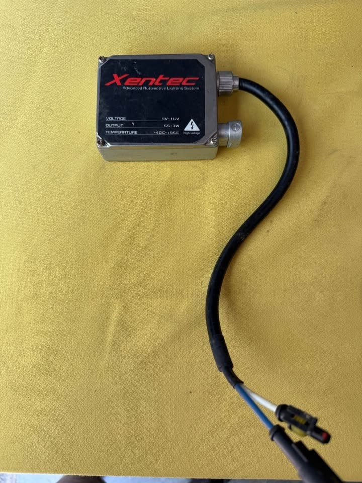 Xentec 55W HID Xenon Ballasts Pair 9V-16V Digital Conversion Kit Headlights