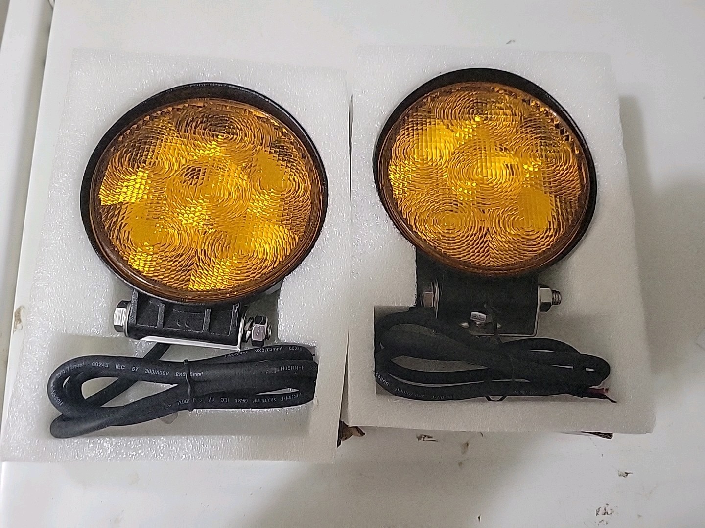 buyers products 4.5 Round strobe lights Work Lights