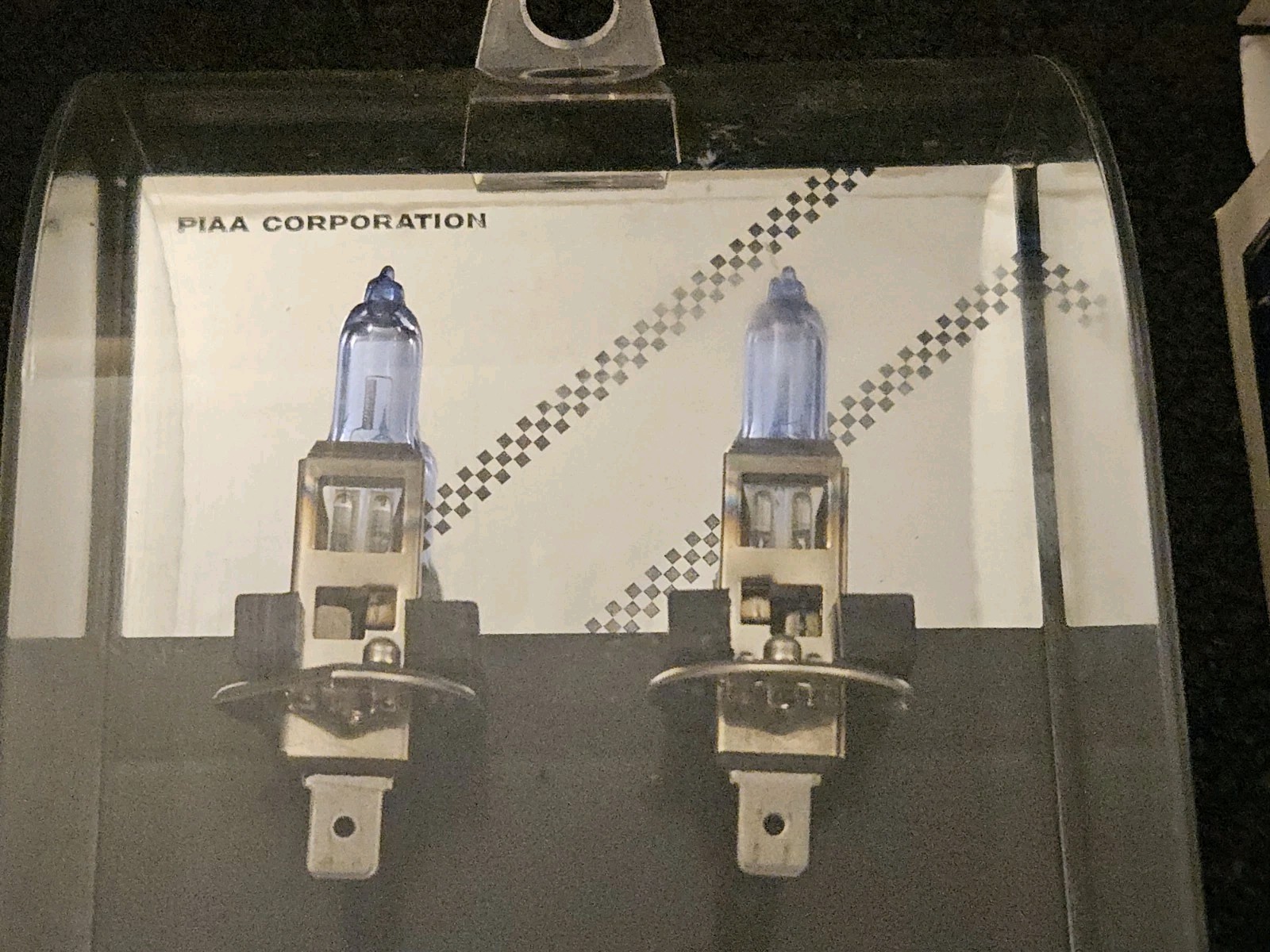 PIAA H1 Xtreme White Plus Halogen Bulbs 12V 55W=110W HE-307 Open Box NOS