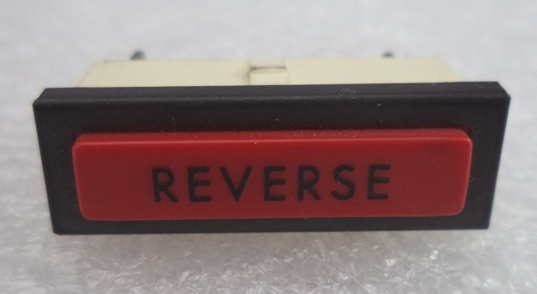 Commercial „REVERSE“ Red Rectangular Indicator Light, p/n 70-2382-3