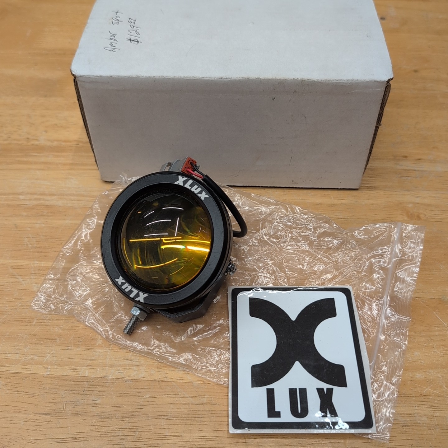 XLUX XL300 Series Amber Spot Pod LED Lights – Single- 10W – 1000lm – FREE SHIP