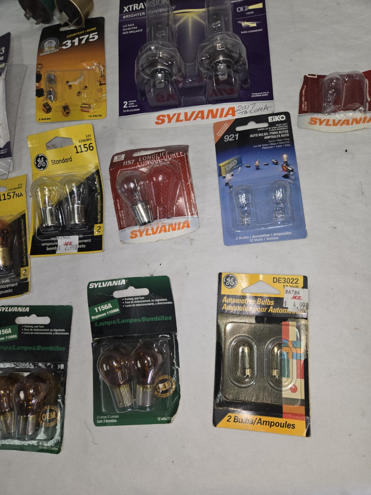 Lot Of Random Automotive Light Bulbs And Flashers
