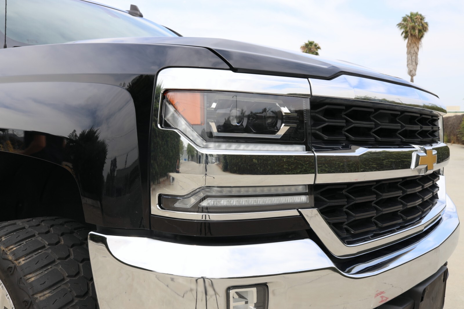For 2016-2019 Chevy Silverado 1500 LED Headlights Chrome Trim Projector Headlamp