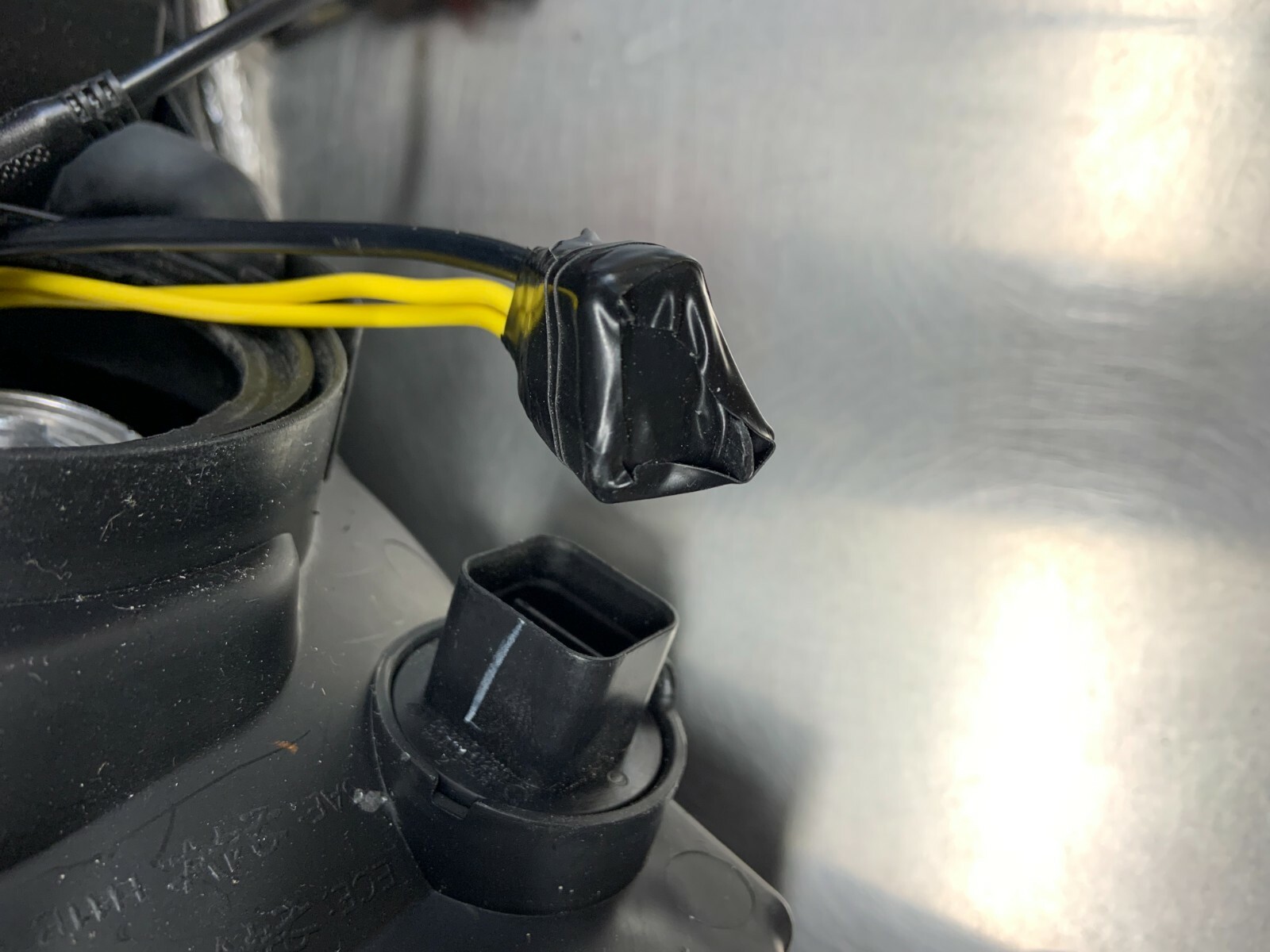 LED Headlamp H11➜H11B Adapter for Hyundai Kia, Convert H11 Bulb Plug to H11B