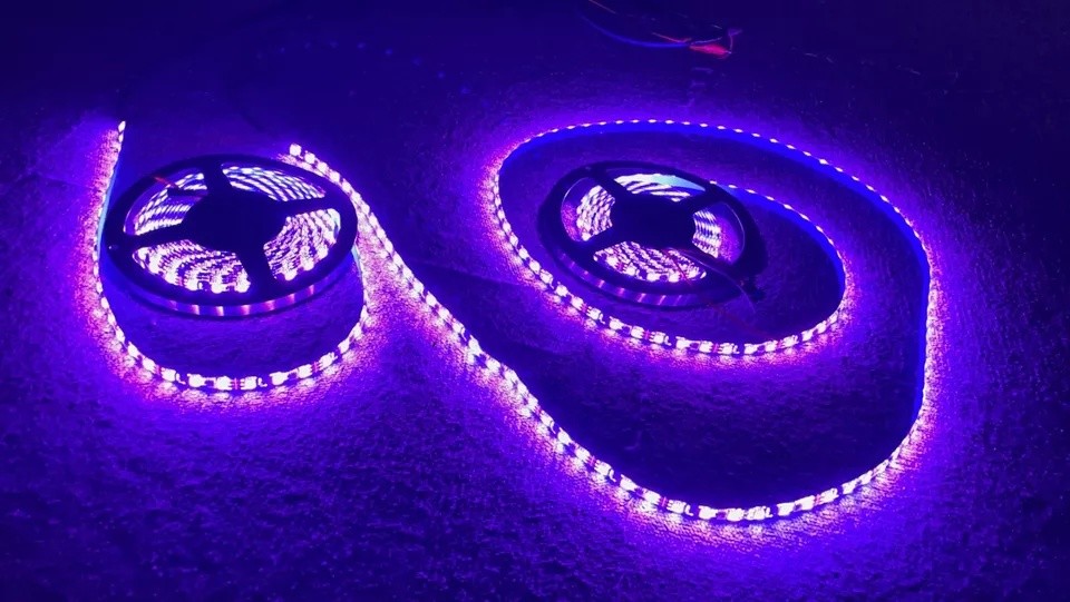 Full Tinted / Clear IP65 CHASING Dynamic Light Strips for Slingshot Motorcycle