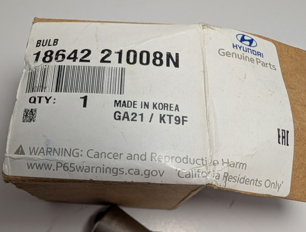 Genuine OEM Hyundai 18642 21008N Bulb High Mount Stop Light