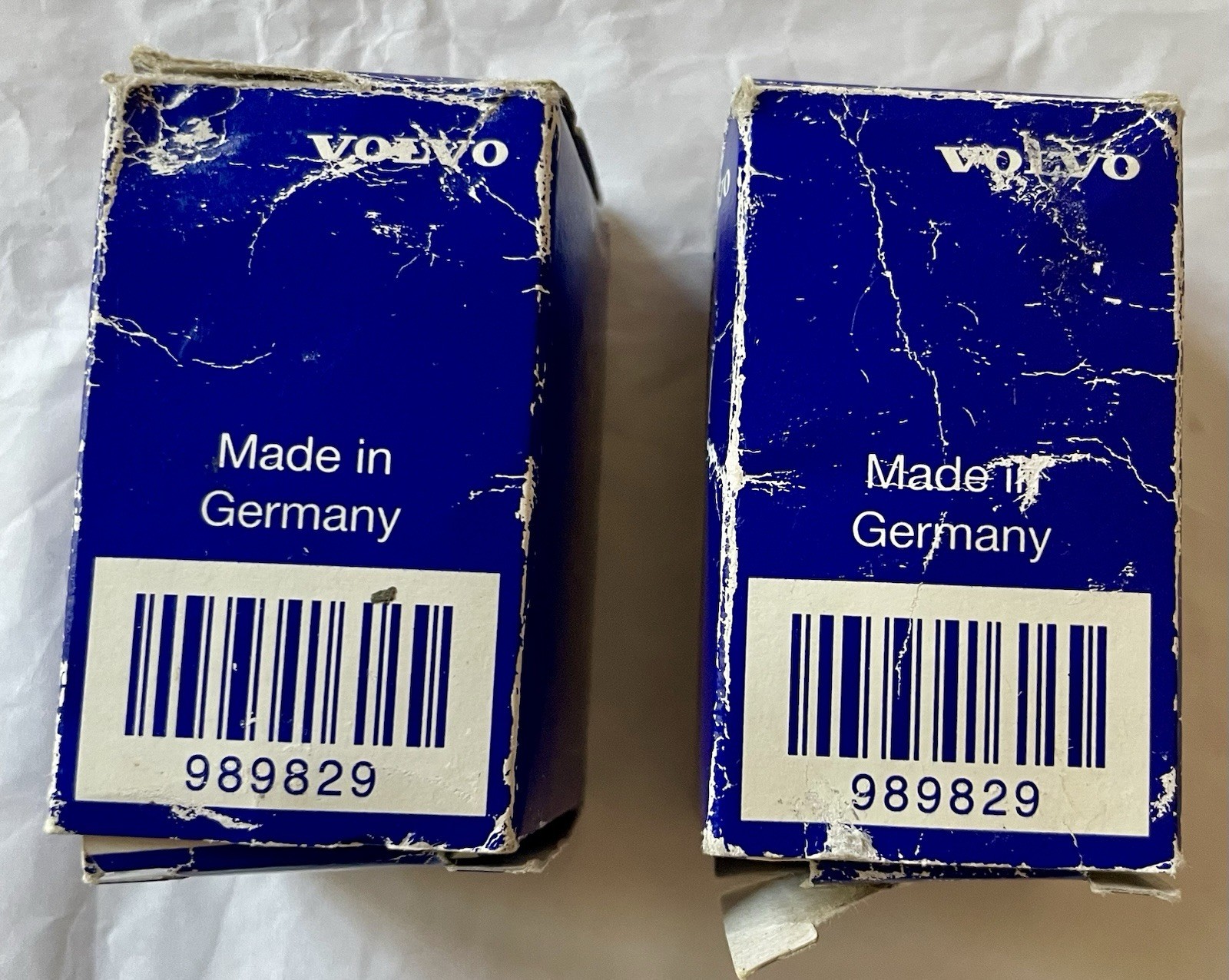 Volvo OEM Genuine Factory H7 Bulbs 989829 Lot Of Two Open Box Made In Germany