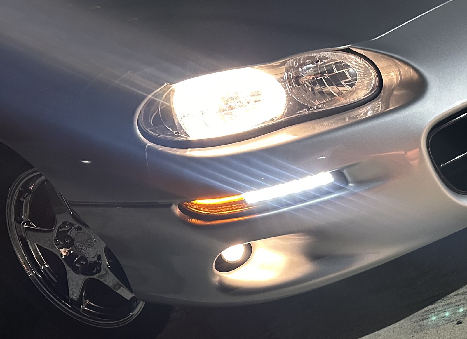 Clear Lens LED DRL/Front Sequential Turn Signal Lights For 1993-02 Chevy Camaro
