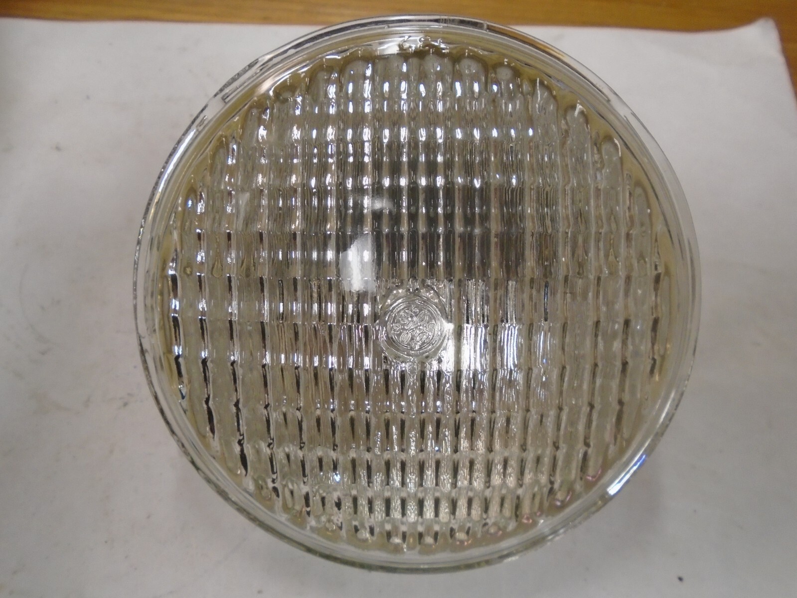 GE Original 4593 Sealed Beam Lamp Bulb Aircraft In-Air 50w 28v Par36