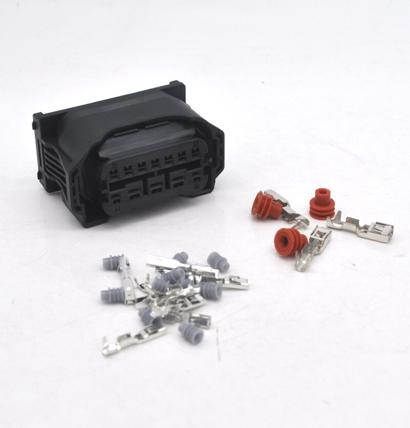 Headlight socket pin terminal Connector Plug for BMW E84 E87 E90 E92 F10 F18 E60