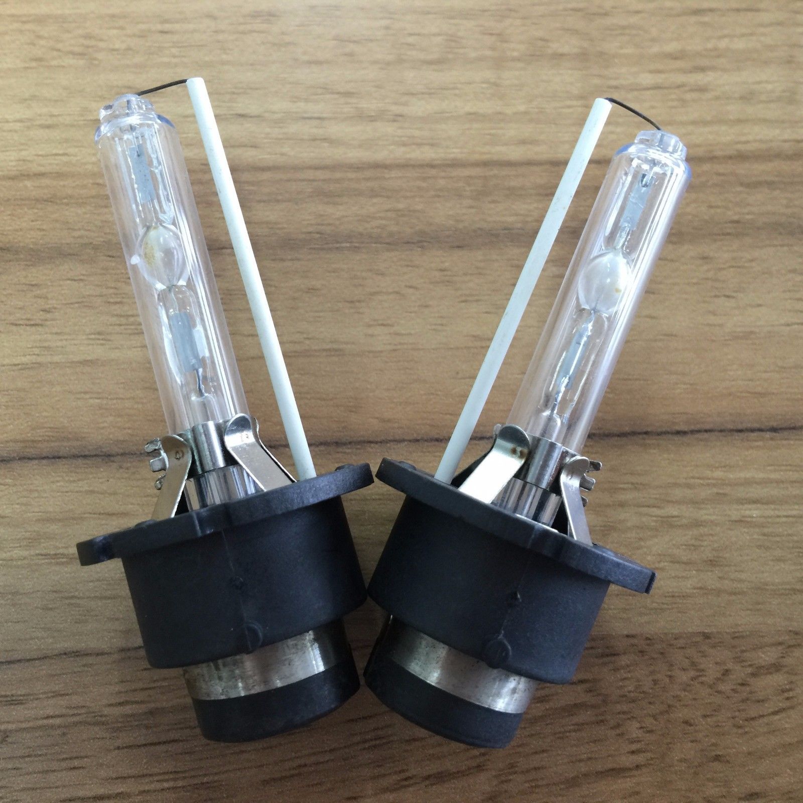 2 X D4C D4S D4R 8000K Light Blue HID Xenon Headlight Light Bulbs OEM Replacement