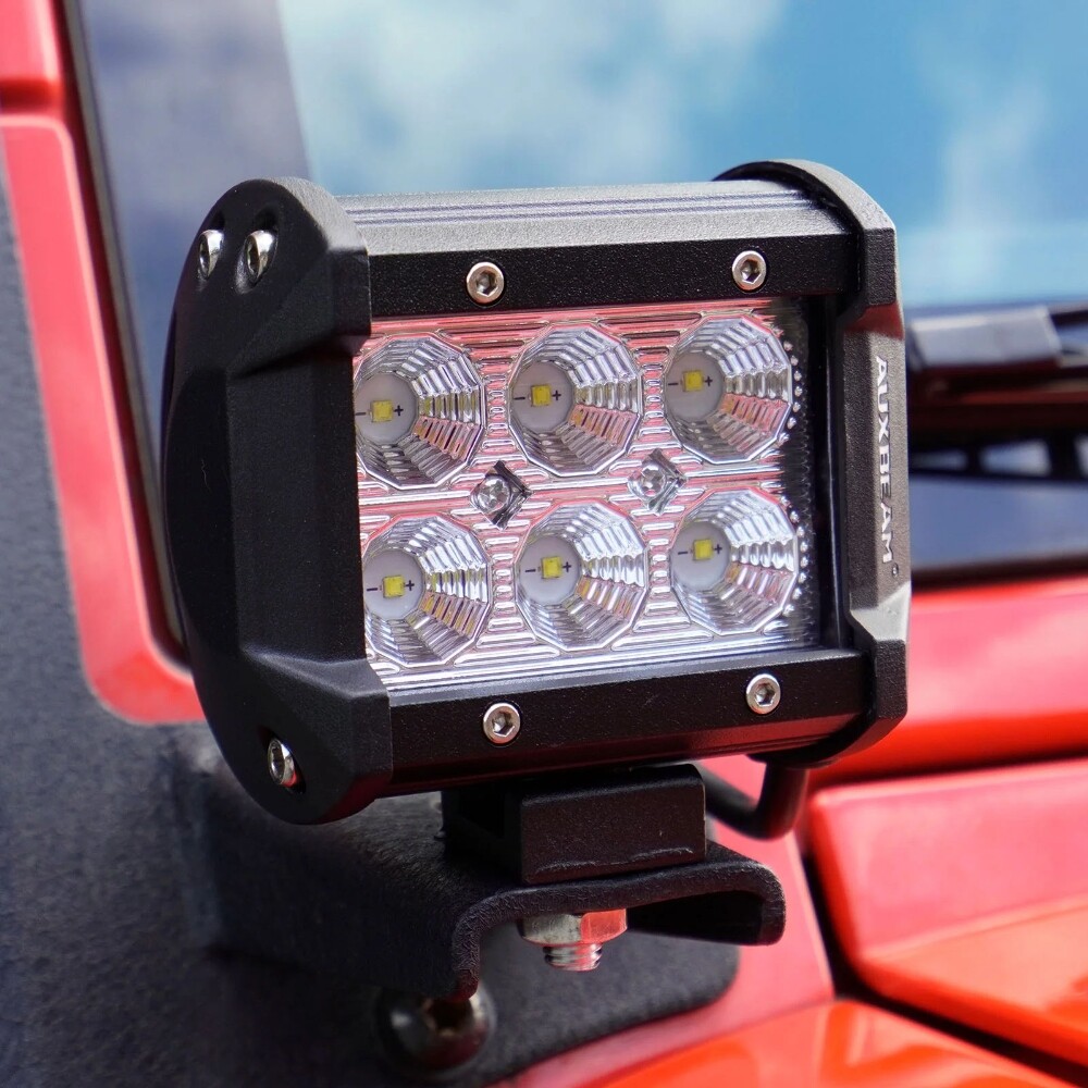 2x 4INCH 18W LED Work Light Bar Spot Pods Offroad Fog Lamp 4WD Pickup ATV Truck
