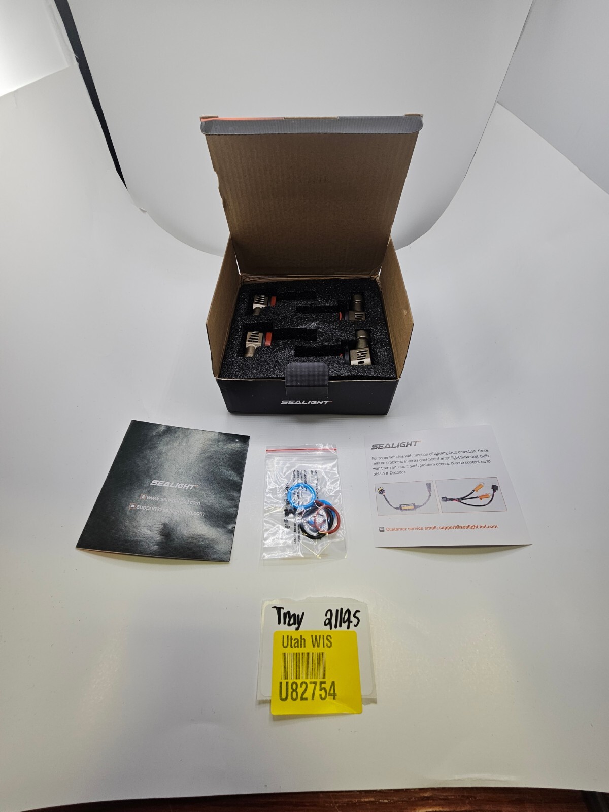 (QTY 4) SEALIGHT Laxmas L2S H11 SM-241229 Super Bright 6500K IP68 Waterproof