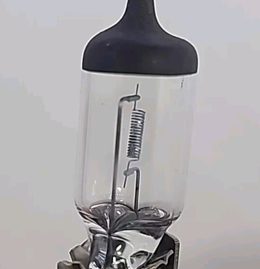 Sylvania Low/Normal Beam HB4U 12V 51W 9006 Dipped Beam Headlight Bulb GUC