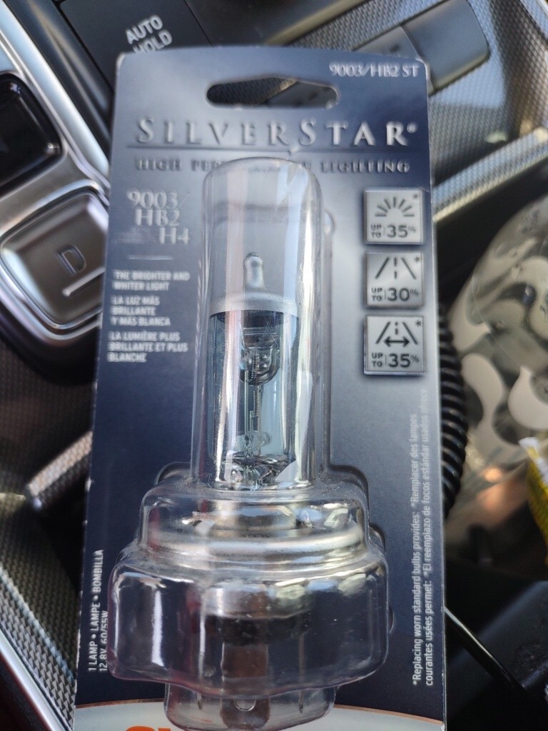 Sylvania Silver Star Light Bulb 9003 / HB2 H4 High Performance Lighting