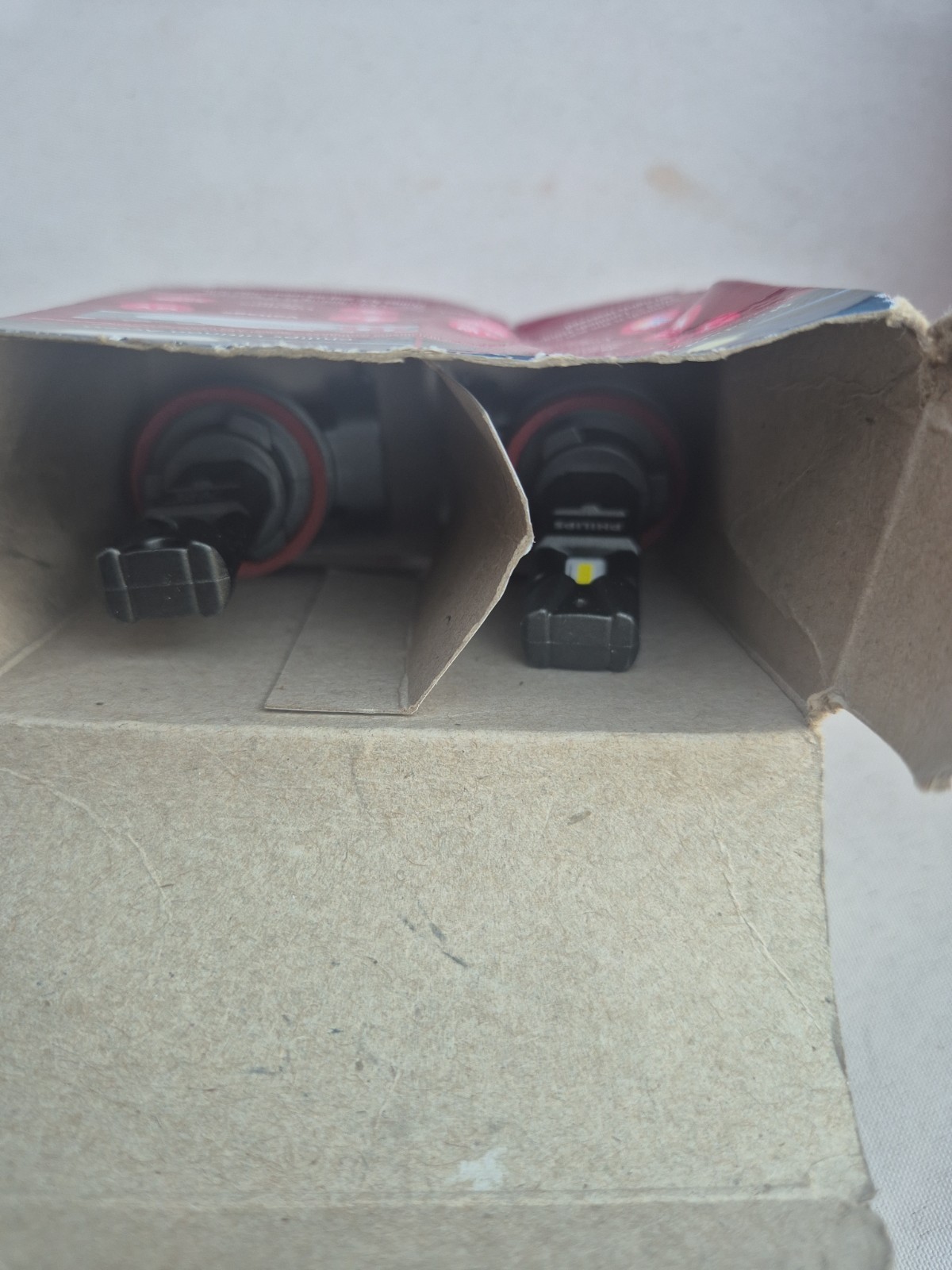 Philips HIR2 LED Headlight Bulbs 6000K Ultra Compact Design + FAST UK 🇬🇧 POST!