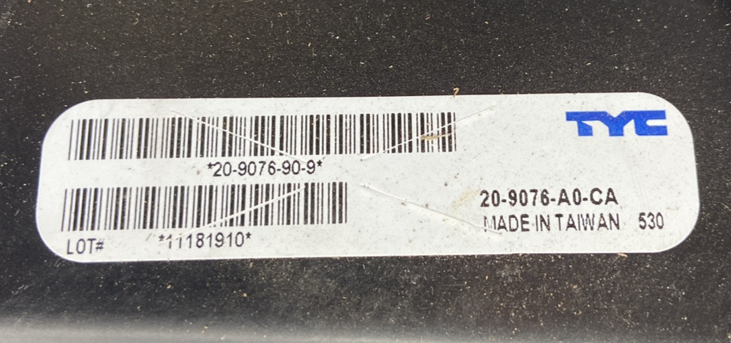 Scratched Left Headlight Assembly For 2009-2014 F150, TYC-20-9076-90-9