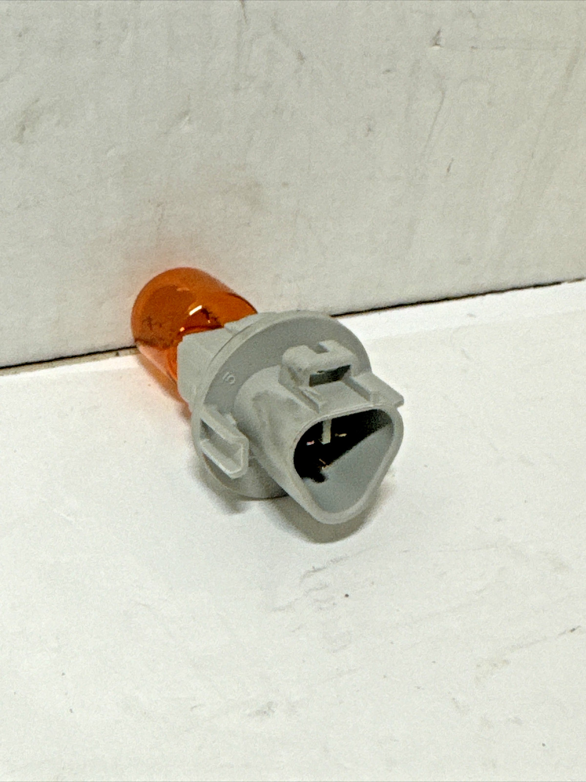 Nissan Murano 2015-2018 Headlight Turn Signal Bulb and Socket OEM 26243-9B91A