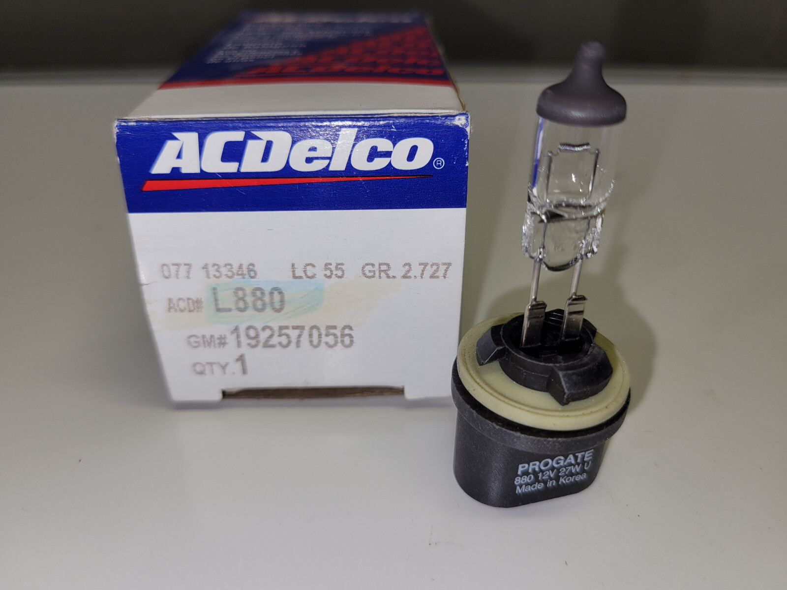 NEW GM ACDelco OEM Fog Lamp Bulb Monte Carlo Silverado Trailblazer L880 19257056