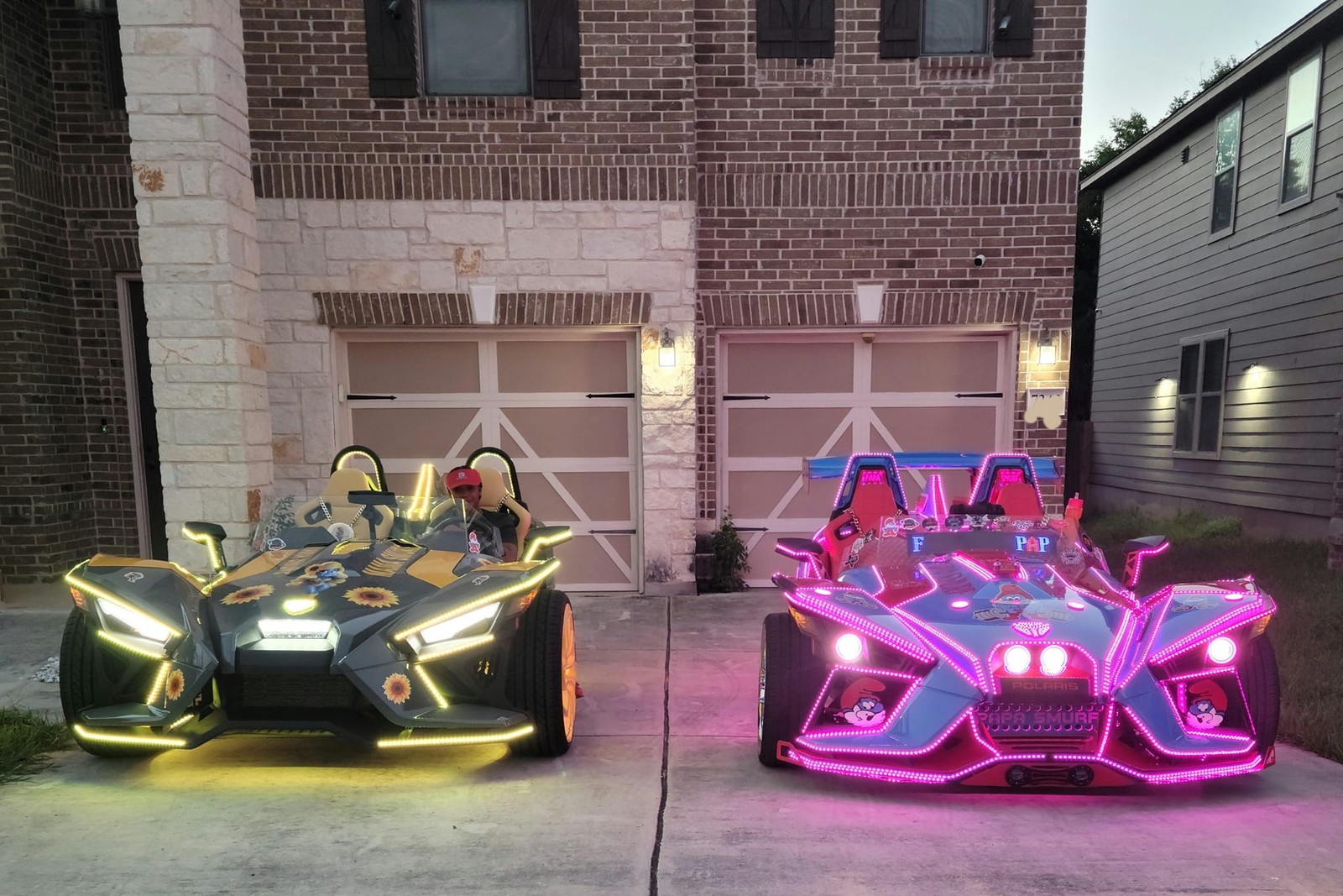 Full Tinted / Clear IP65 CHASING Dynamic Light Strips for Slingshot Motorcycle