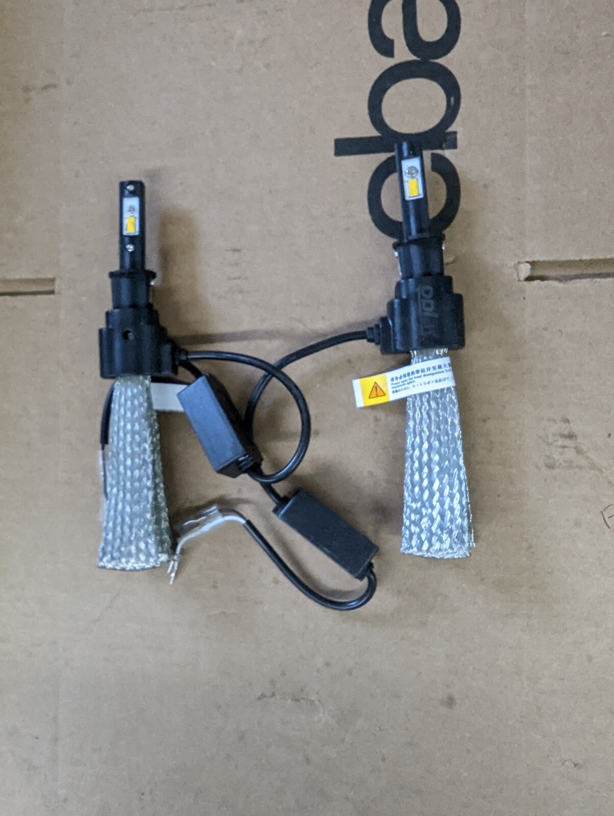 SUPER LED 3200LM Compatipal 3500K, 5500K, and 6500K
