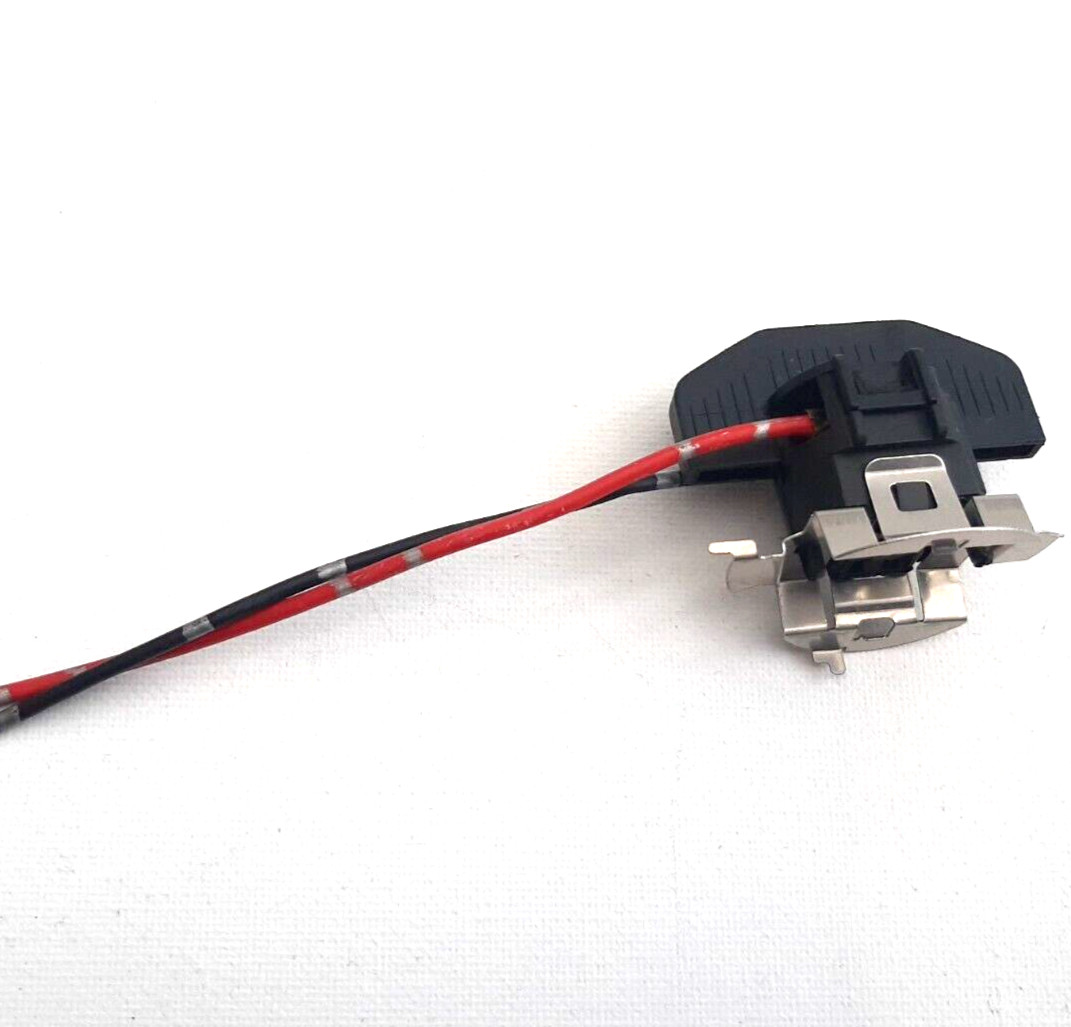 1XH7 headlight bulb holder & harness for VW and other makes of cars